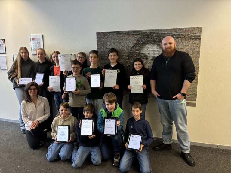 mf_1E4322CB-96B3-4F29-9854-5A219494C078_L0_001